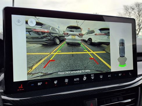 Certified 2024 Ford Escape ST-Line w/ Tech Pack #1 image 9