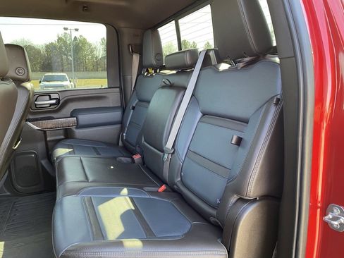 Used 2021 GMC Sierra 2500 Denali w/ Denali Ultimate Package image 24