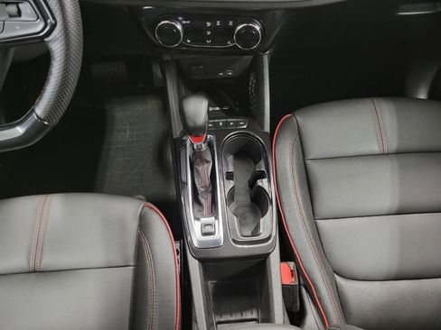 Used 2024 Chevrolet TrailBlazer RS w/ Convenience Package image 16