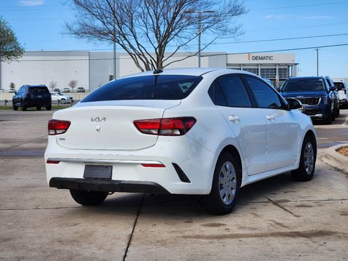 Used 2023 Kia Rio S image 4