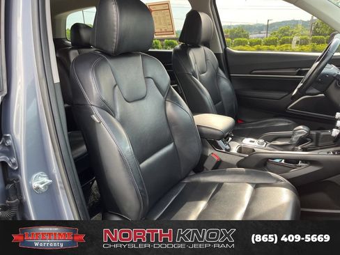 Used 2023 Kia Telluride S w/ S Sunroof Package AWD/4WD image 29