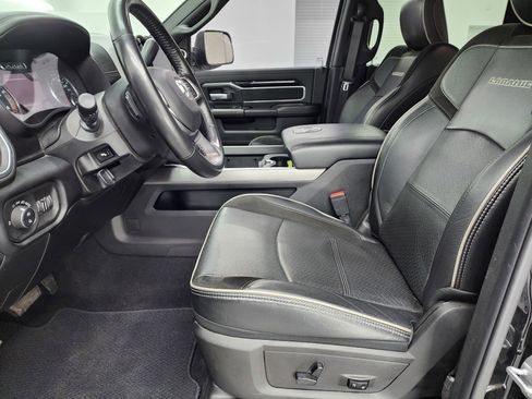 Used 2020 RAM 2500 Laramie image 8