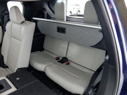 Used 2023 Mitsubishi Outlander SEL Black Edition image 44