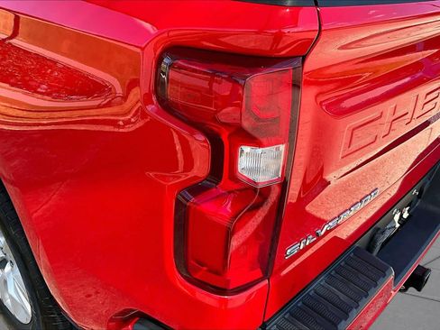 Used 2020 Chevrolet Silverado 1500 Custom w/ Custom Value Package RWD image 29