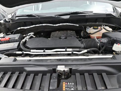 Used 2022 Chevrolet Silverado 1500 Custom image 32