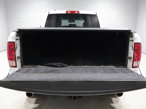 Used 2016 RAM 1500 Express AWD/4WD image 4