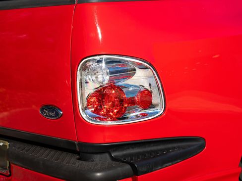 Used 2002 Ford F150 Lightning image 40