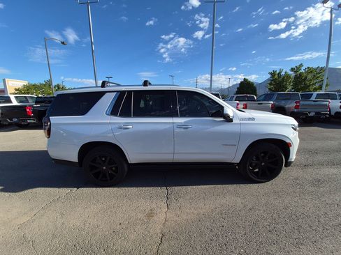 Used 2021 Chevrolet Tahoe High Country w/ Premium Package AWD/4WD image 2