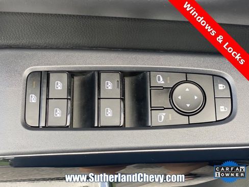 Used 2024 Nissan Pathfinder SV image 15