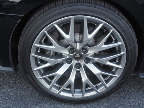 Used 2016 Ford Mustang Shelby GT350 w/ Technology Package image 23