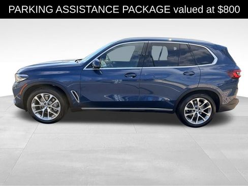 Used 2022 BMW X5 xDrive40i w/ Premium Package AWD/4WD image 4