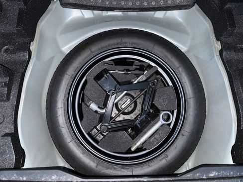 Used 2014 Subaru Forester 2.5i Premium image 22