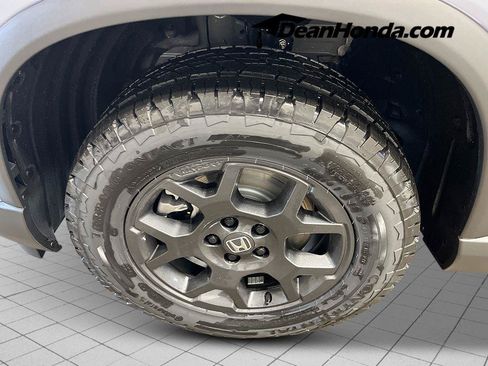 New 2026 Honda Pilot TrailSport image 11