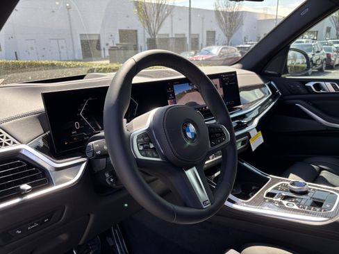New 2026 BMW X5 xDrive40i w/ Executive Package AWD/4WD image 17