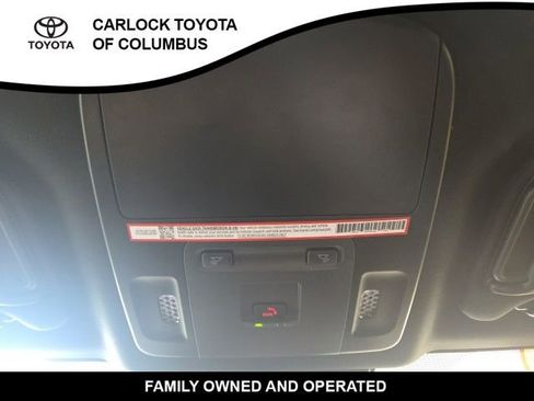 Used 2025 Toyota Camry SE w/ Convenience Package FWD image 28