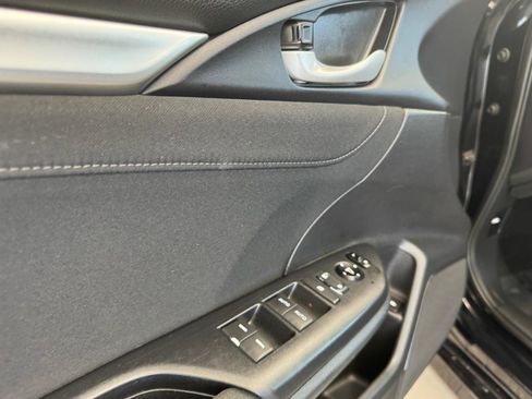 Used 2019 Honda Civic EX image 42