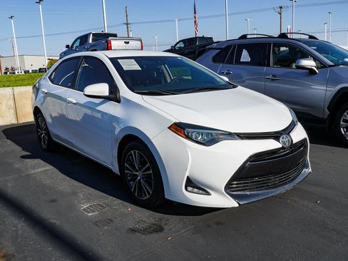 Certified 2018 Toyota Corolla LE w/ LE Premium Package FWD image 2