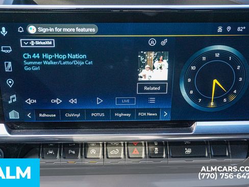 Used 2024 Chevrolet Silverado 1500 High Country w/ Technology Package image 41