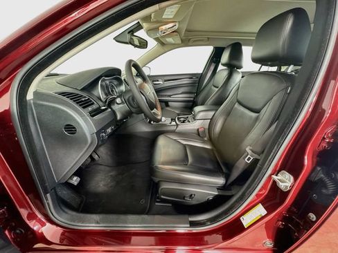 Used 2023 Chrysler 300 Touring L w/ Popular Equipment Group RWD image 25