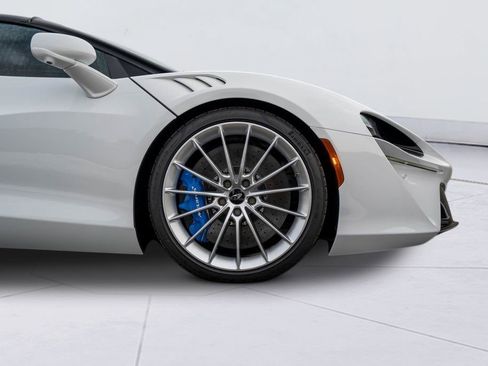 New 2026 McLaren Artura Spider RWD image 23
