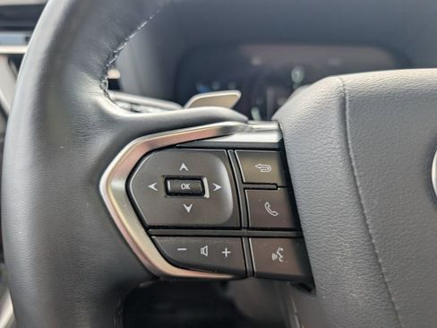 Used 2024 Lexus GX 550 w/ Accessory Package (31) AWD/4WD image 19
