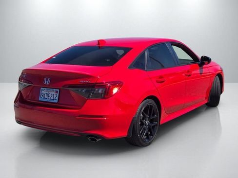 Used 2024 Honda Civic Sport image 4