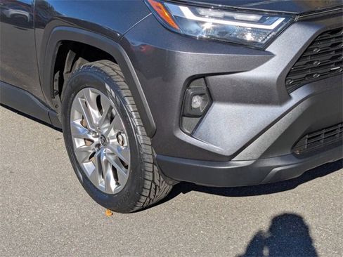 Used 2023 Toyota RAV4 XLE Premium image 2