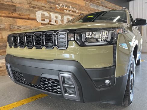 New 2026 Jeep Cherokee Laredo AWD/4WD image 9