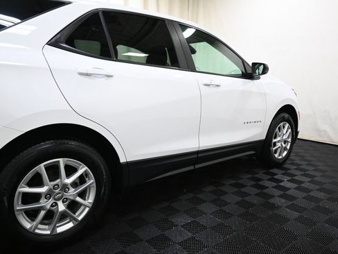Used 2023 Chevrolet Equinox LS w/ LS Convenience Package AWD/4WD image 23