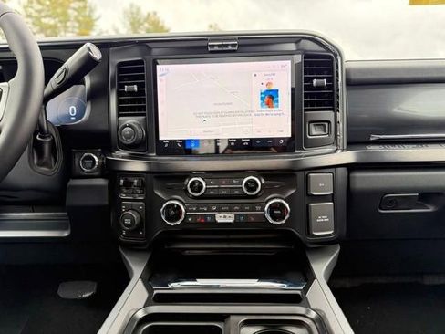 New 2026 Ford F250 Lariat w/ Black Appearance Package image 21