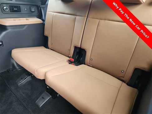 Certified 2025 Hyundai Santa Fe Limited image 22