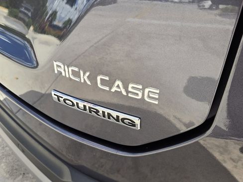 Certified 2024 Honda Pilot Touring image 15