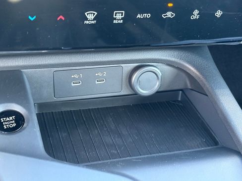 New 2026 Nissan Sentra SV image 11