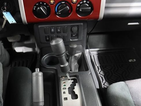 Used 2008 Toyota FJ Cruiser 4WD w/ Convenience Pkg image 20