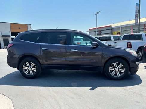 Used 2015 Chevrolet Traverse LT AWD/4WD image 5