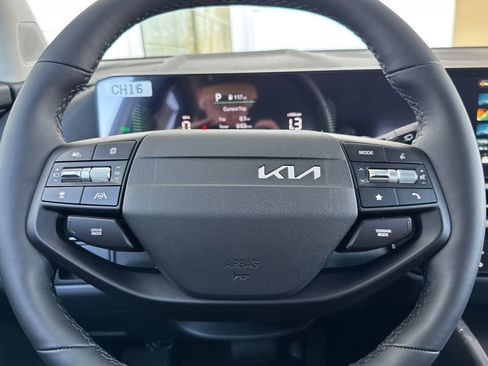 New 2026 Kia Sportage S AWD/4WD image 23