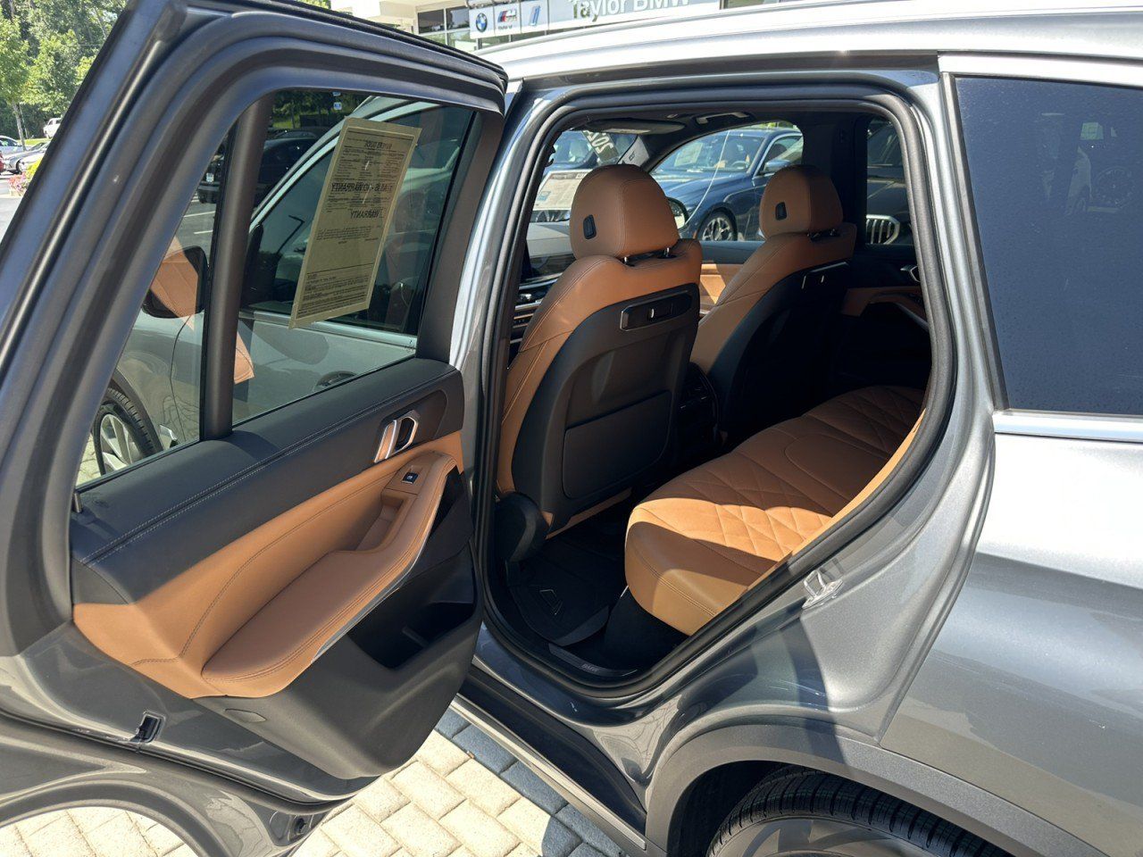 Used 2024 BMW X5 sDrive40i w/ Parking Assistance Package RWD image 27