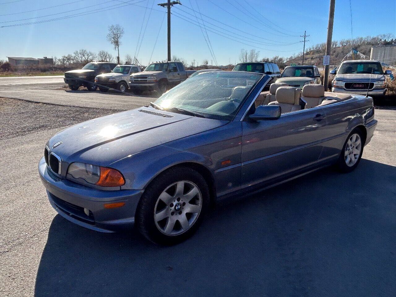 Used 2001 BMW 325Ci Convertible RWD image 2