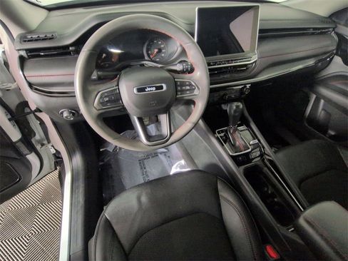 Used 2022 Jeep Compass Trailhawk w/ Trailer Tow Group image 10