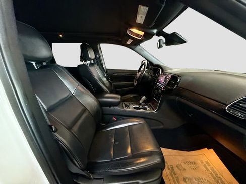 Used 2020 Jeep Grand Cherokee High Altitude image 30