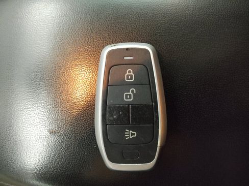 Used 2020 Dodge Journey SE w/ Blacktop Package image 32