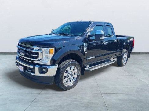 Certified 2021 Ford F350 Lariat w/ Chrome Package AWD/4WD image 3