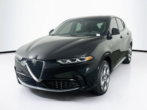 Used 2024 Alfa Romeo Tonale Ti w/ Active Assist Package AWD/4WD image 3