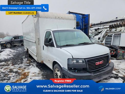 Used 2022 GMC Savana 3500 Extended w/ Power Convenience Package RWD image 5