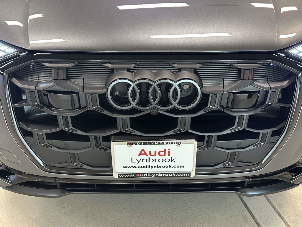 Used 2026 Audi SQ7 Prestige AWD/4WD image 12