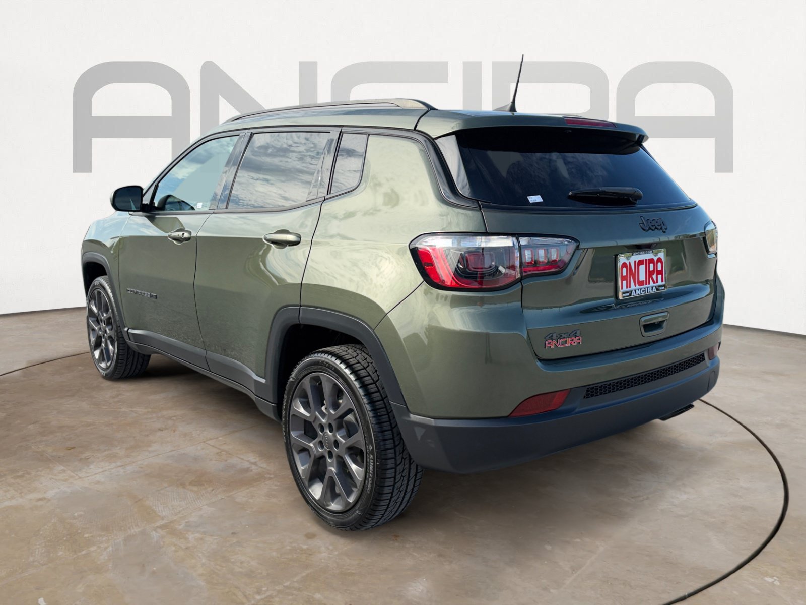 Used 2021 Jeep Compass Latitude AWD/4WD image 8