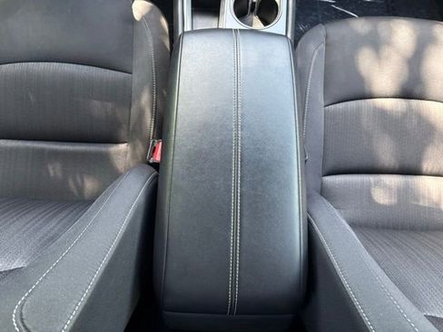 Used 2024 Nissan Altima 2.5 SV FWD image 16