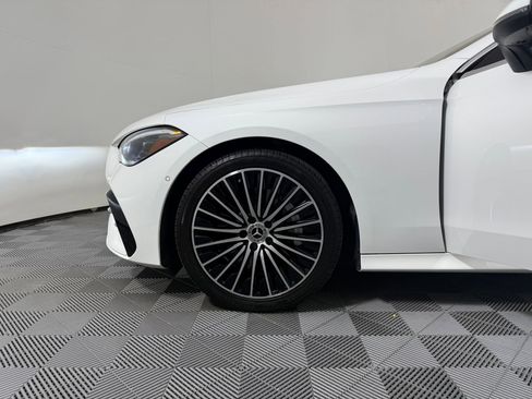 Used 2024 Mercedes-Benz CLE 450 4MATIC Cabriolet image 13