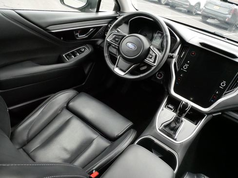 Used 2020 Subaru Outback Limited w/ Popular Package #2 image 9