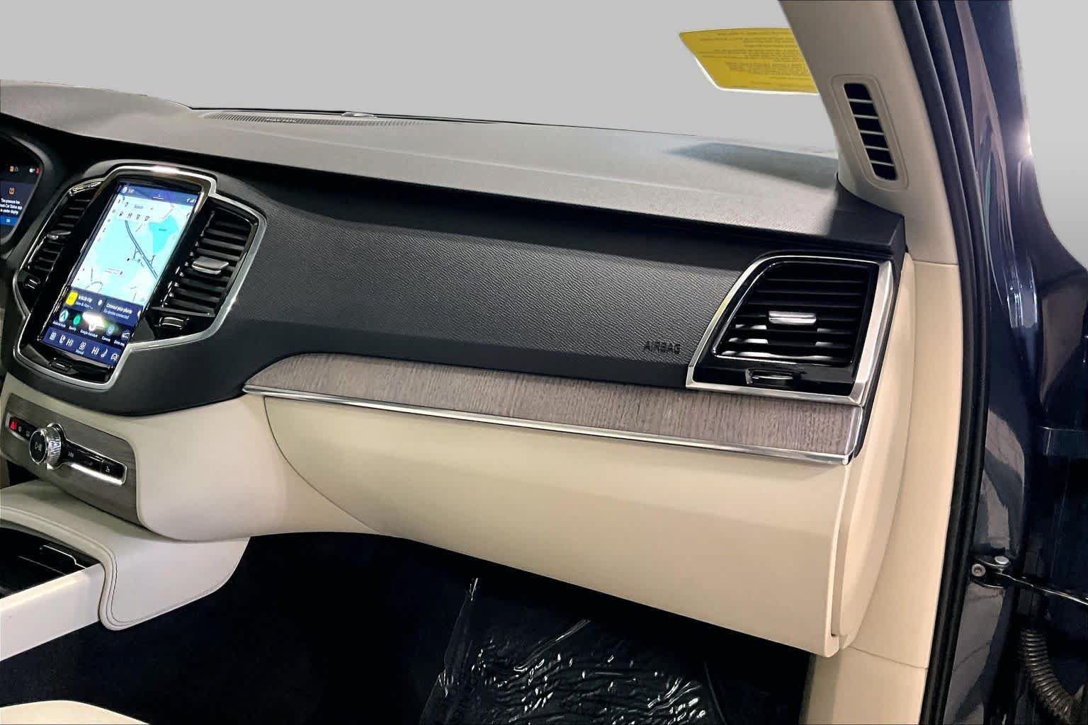Used 2024 Volvo XC90 B6 Plus w/ Protection Package AWD/4WD image 18